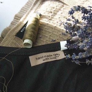 10000084 Бирка текстильная для готовых изделий ручной работы "Handmade with love", бурый, 5 штук