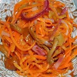 Салат из моркови с опятами по-корейски