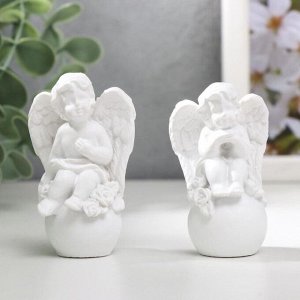 Фигурка полистоун «Белоснежный ангел на шарике», 6.2x4x2.5 см, МИКС