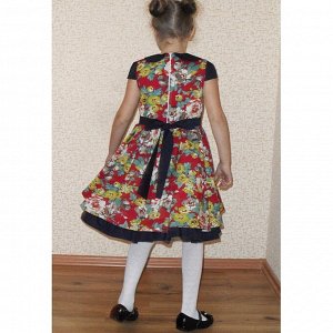 Великолепное платье с ярким цветочным рисунком для девочки