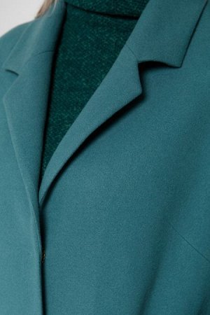Пальто Цвет:
зеленый
Состав:
50%ПЭ 45%Акрил 5%Шерсть
Длина изделия:
98 см
Размер модели:
54
Рост модели:
174 см
Стильное пальто, длиной до линии колен, из облегченной пальтовой ткани. Модель свободног