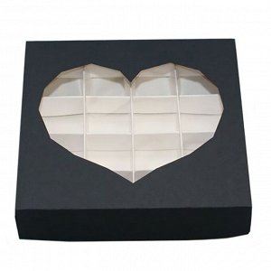 Коробка на 16 конфет «Хрустальное сердце» Чёрная 18х18х3,5 см