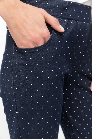 Брюки Зауженные брюки с карманами, из хлопкового полотна джинскотт. Пояс с эластичной лентой внутри. Длина брюк регулируется подворотом. Принт: мелкий горошек. Рост модели 177
Цвет: тёмно-синий
Состав