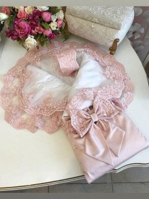 Летний конверт-одеяло на выписку "Принцесса" (розовый с розовым кружевом)