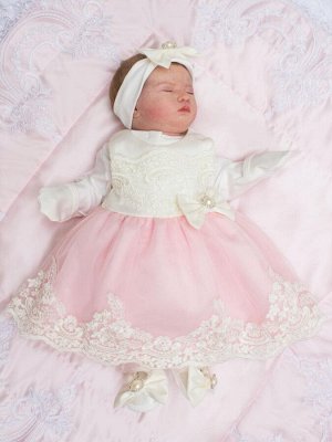 Luxury Baby Комплект на выписку &quot;Бусинка&quot; 3 предмета (розовое с молочным кружевом)