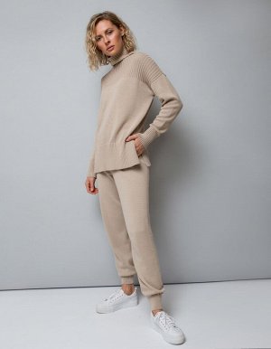 Костюм бежевый из Воронежа