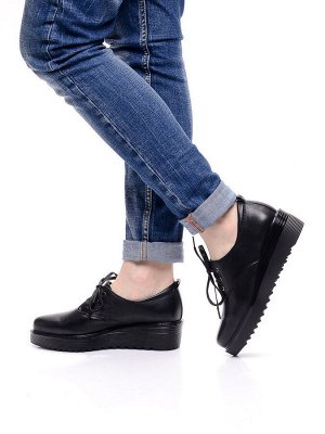 Туфли Страна производитель: Китай
Размер женской обуви: 36, 36, 37, 38, 39, 40
Полнота обуви: Тип «F» или «Fx»
Сезон: Весна/осень
Тип носка: Закрытый
Форма мыска/носка: Закругленный
Каблук/Подошва: Пл