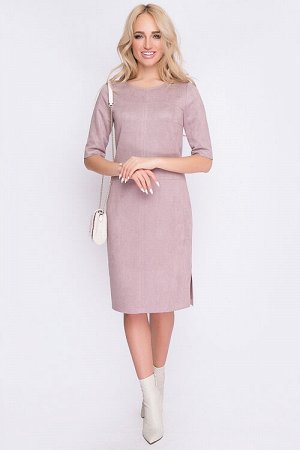 Платье Платье прямого силуэта из искусственной замши.
30% вискоза 65% п/э,5% эластан