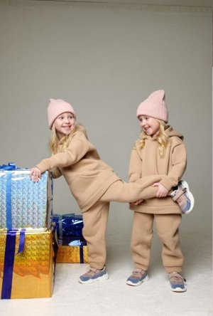 КОСТЮМ С НАЧЁСОМ