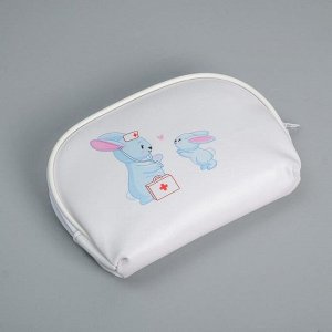 Косметичка дорожная Rabit nurse 20х13 см