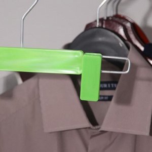 Вешалка для брюк и юбок с зажимами, 23?13 см, цвет зелёный