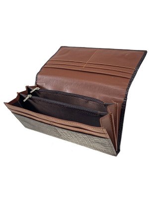Женский кошелёк-портмоне с фактурой крокодила, цвет шоколад