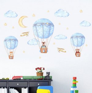 Наклейка многоразовая "Зверята на воздушных шарах" 140x80 см (1097)