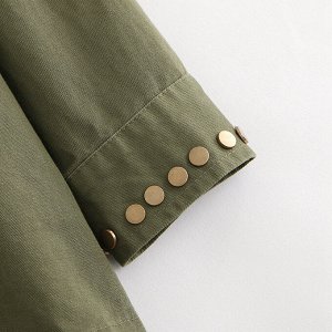 Женский пиджак с декоративными элементами, цвет зеленый