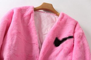 Женское меховое пальто, цвет розовый