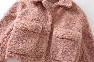 Женское укороченное плюшевое пальто с карманами, цвет розовый