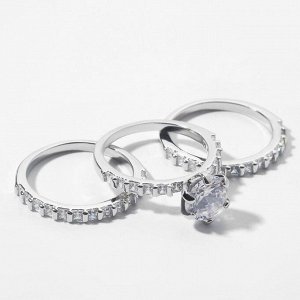 Кольцо "Кристаллик" тройное, со ступеньками, цвет белый в серебре, размер 18