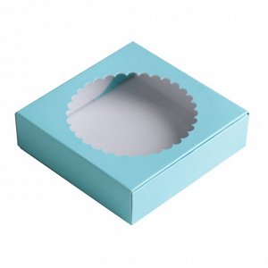 Коробка для десертов с фигурным окном Голубая 11,5х11,5х3 см