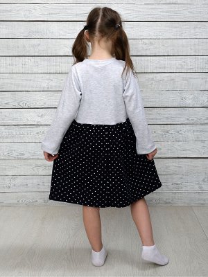 Платье Платье для девочки выполнено из хлопкового материала.
Детское платье декорировано стильным принтом,расклешенная юбка на сборках. 
Гипоаллергенная ткань, мягкая и приятная к телу, выдерживает мн