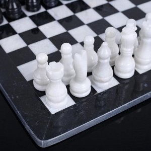Шахматы «Элит»,темная доска 30х30 см, оникс