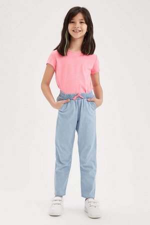 джинсы Размеры модели: рост: 1,31 Надет размер: 7/8 лет =Хлопок 100%