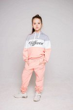 Костюм Diferrent с капюшоном