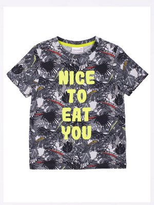 Футболка Стильная футболка для мальчика. Принт с листьями дополнен яркой надписью "Nice to eat you". Модель выполнена из натуральных материалов. Благодаря хлопку в составе кожа комфортно дышит. А своб