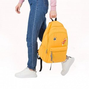 Рюкзак молодёжный, 2 отдела на молниях, 2 наружных кармана, 2 боковых кармана, цвет жёлтый