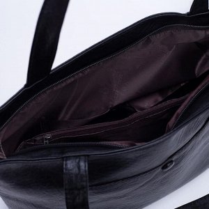 Сумка женская, отдел на молнии, 2 наружных кармана, кошелёк, длинный ремень, цвет чёрный