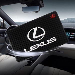 Нескользящий силиконовый коврик на панель авто Lexus