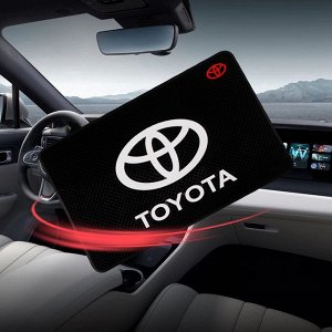 Нескользящий силиконовый коврик на панель авто Toyota