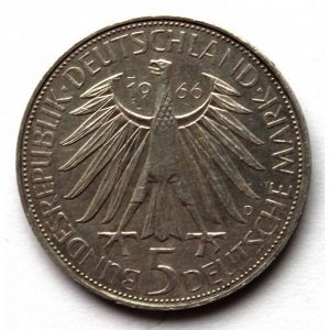 ФРГ 5 марок 1966 UNC!! СЕРЕБРО «250 ЛЕТ СО ДНЯ СМЕРТИ ЛЕЙБНИЦА»