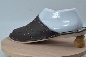 Обувь домашняя (Тапочки кожаные) цвет темно-коричневый