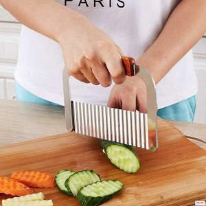 Рифленый нож для фигурной нарезки овощей и фруктов