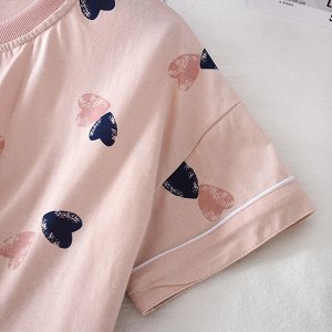 Женская короткая пижамка (футболка+шорты), принт "Сердечки", цвет розовый