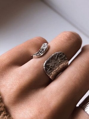 Серебряное разъемное кольцо "Future"