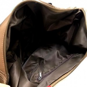 Функциональная сумка-рюкзак Gee_Gu из качественной матовой эко-кожи чёрного цвета.