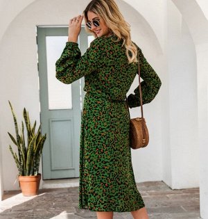 Женское платье, принт "леопард", цвет зеленый