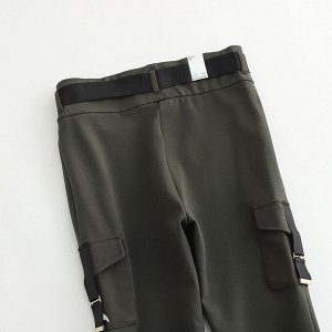 Женские брюки с карманами по бокам, цвет темно-зеленый
