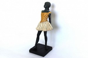 Девочка-статуэтка (Н-39 см) FT-48457