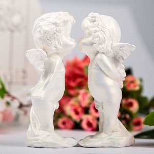 Статуэтка "Пара ангелов поцелуи" малая, белая