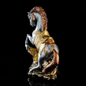 Статуэтка "Конь на дыбах", серебристый цвет, гипс, 35х17х37 см, В АССОРТИМЕНТЕ