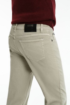 Мужские брюки (джинсы) VL 558-M1.1 A.11 светло-оливковый