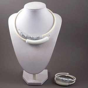 Choker white&silver
