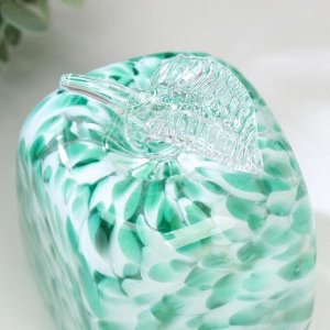 Сувенир стекло в стеклокрошку "Яблоко квадратное" 12 см зелёное МИКС
