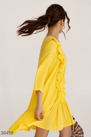 Свободное желтое платье-мини