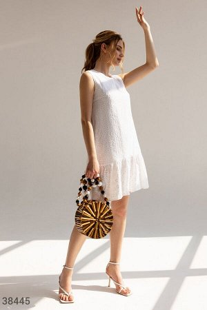 Gepur Лаконичное платье с вышивкой