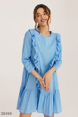 Голубое платье с оборками