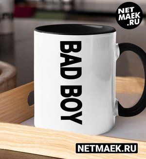 Кружка с надписью BAD boy, цвет черная