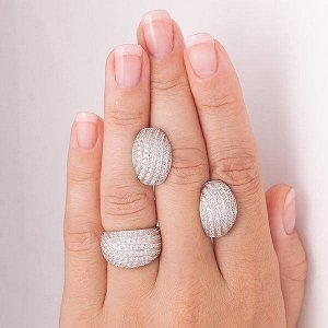 SALE Серебряное кольцо с бесцветными фианитами 1036